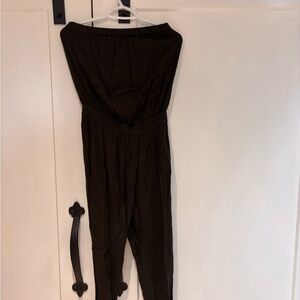 FREE with purchase over 50$ from closet. Khaki Jumpsuit/strapless romper